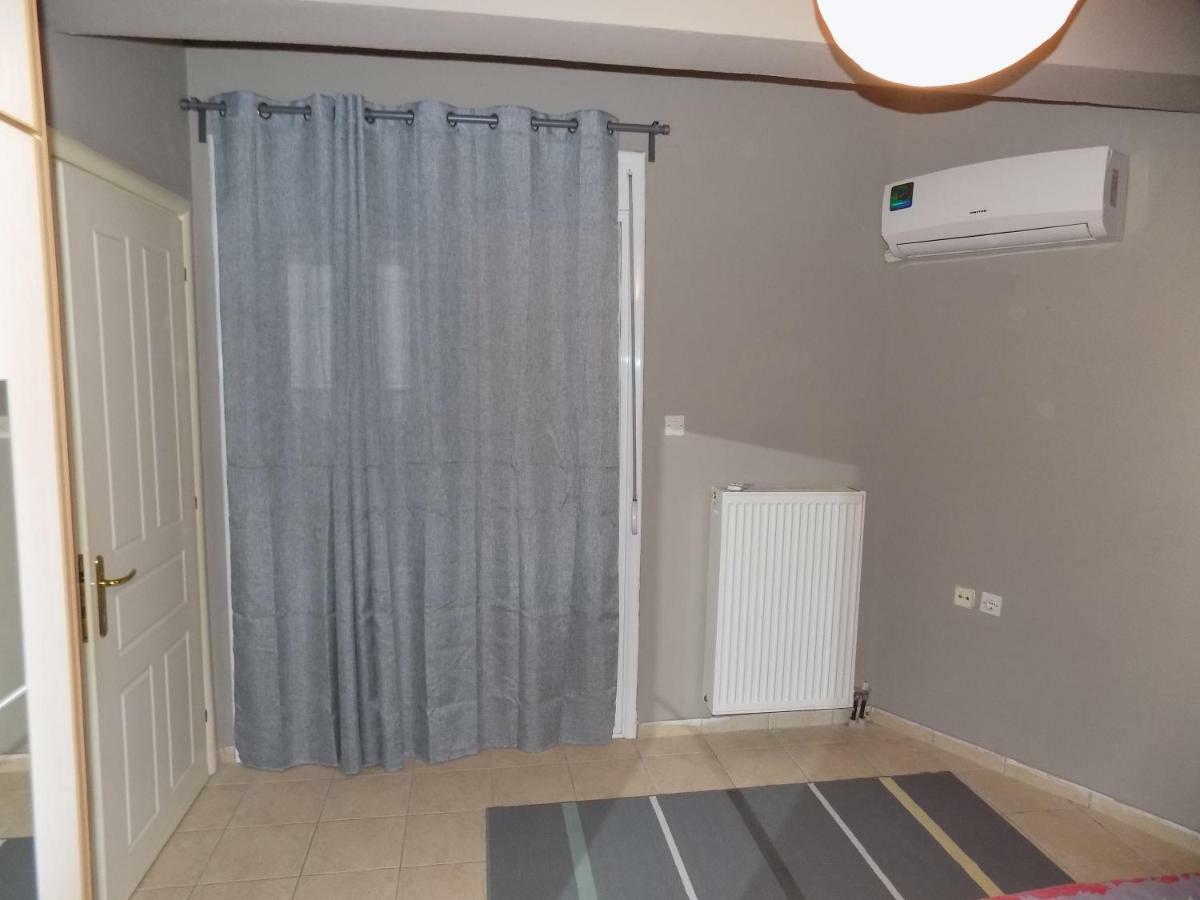 George'S Apartment In Volos Area Екстериор снимка