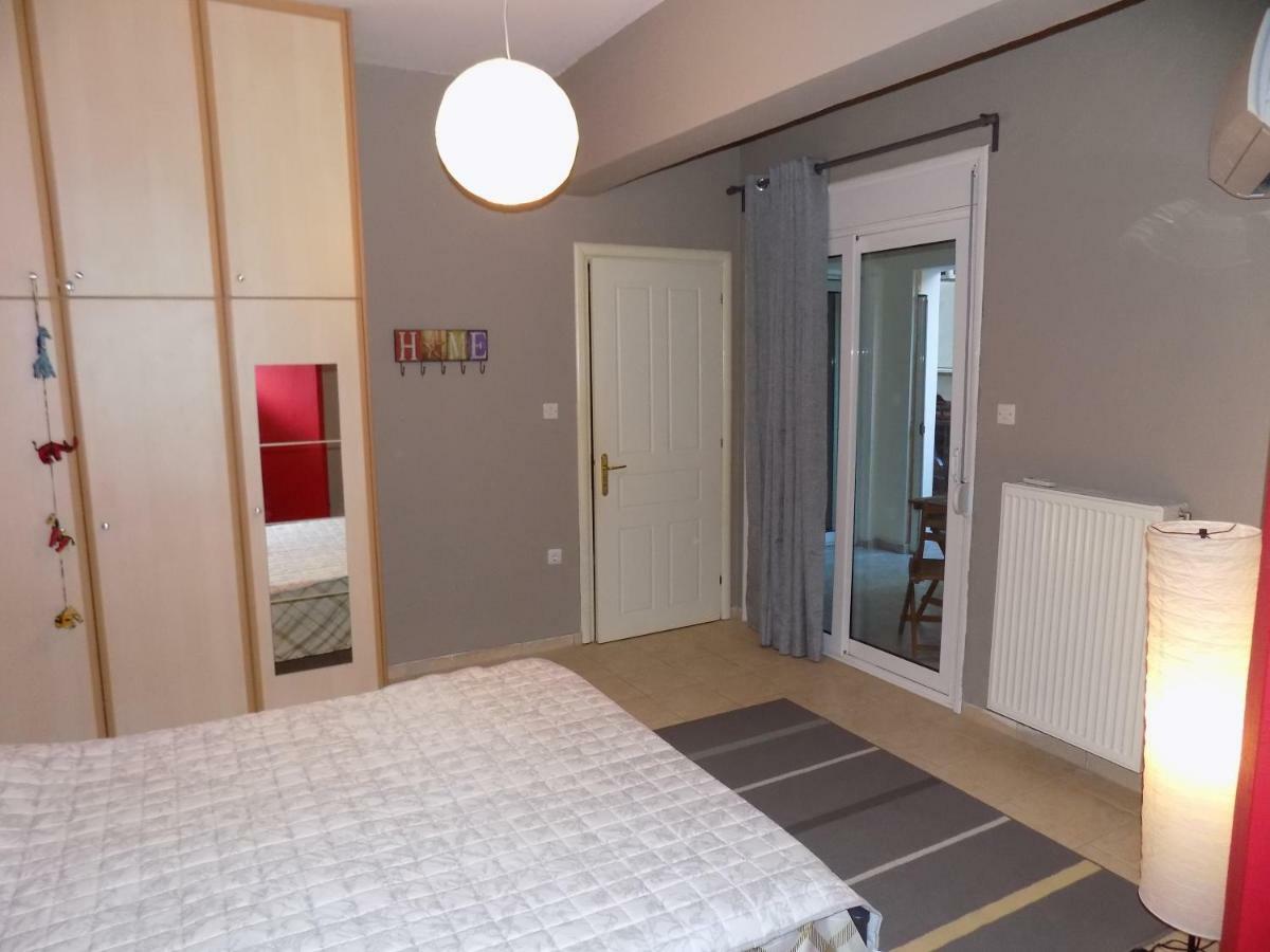 George'S Apartment In Volos Area Екстериор снимка