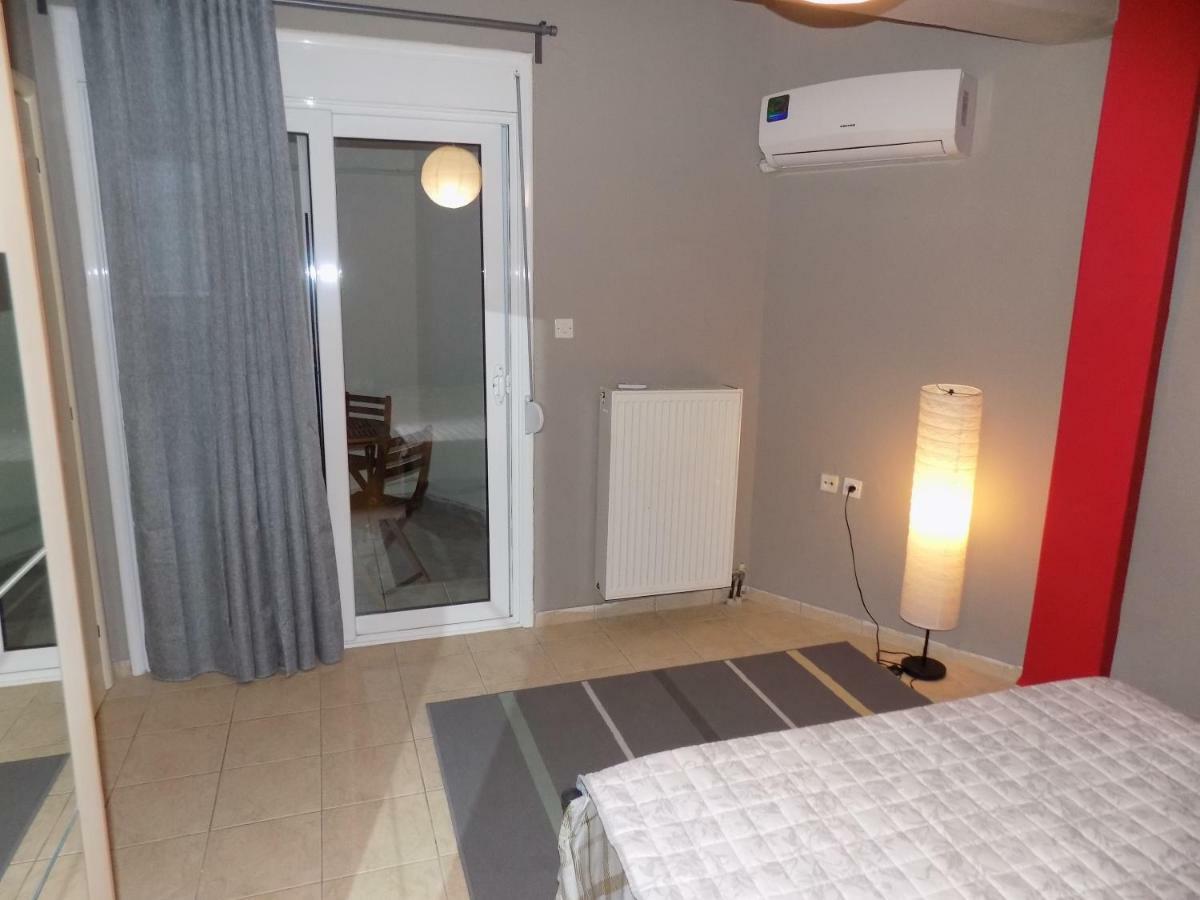 George'S Apartment In Volos Area Екстериор снимка