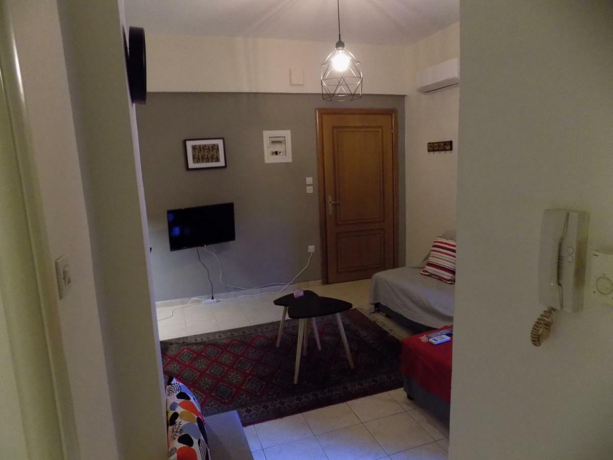 George'S Apartment In Volos Area Екстериор снимка