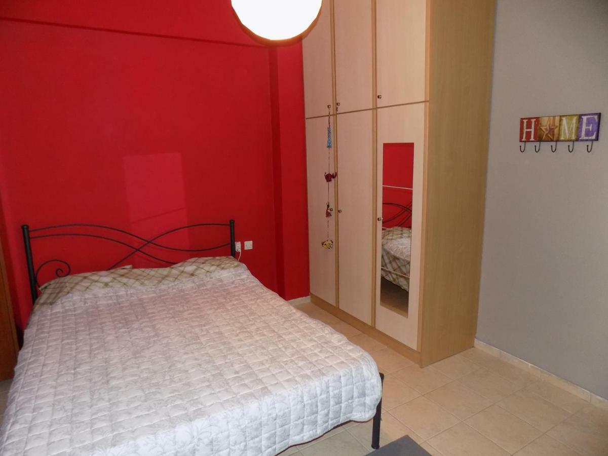 George'S Apartment In Volos Area Екстериор снимка