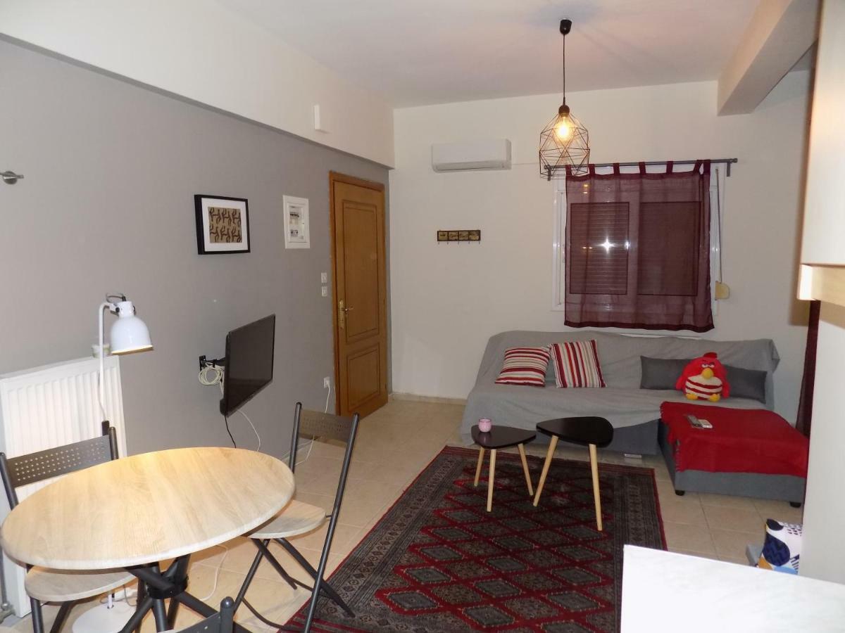 George'S Apartment In Volos Area Екстериор снимка